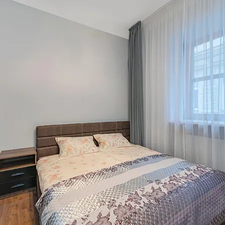 Old Town Apartment With Free Parking By Polo Apartments Kaunas Exterior photo